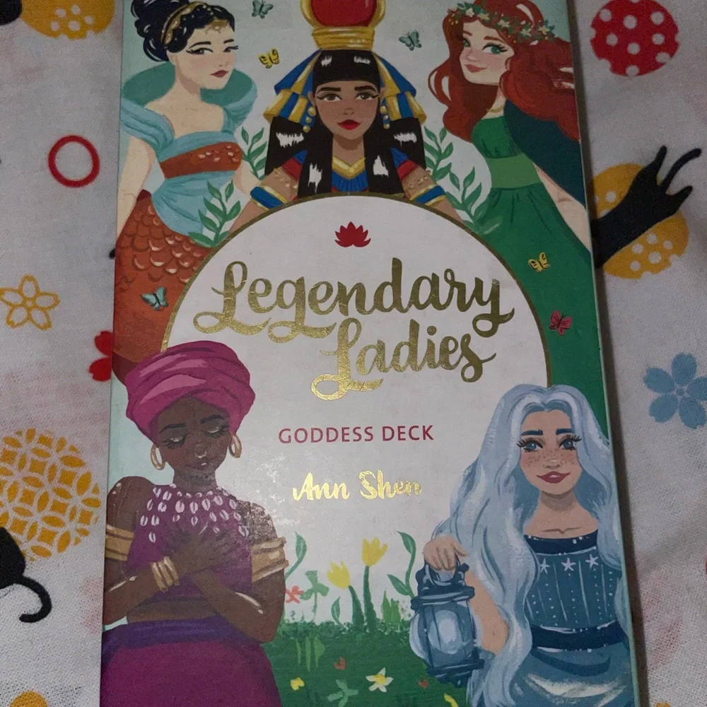 Legendary Ladies Goddess Oracle Deck - Picture 1 of 4